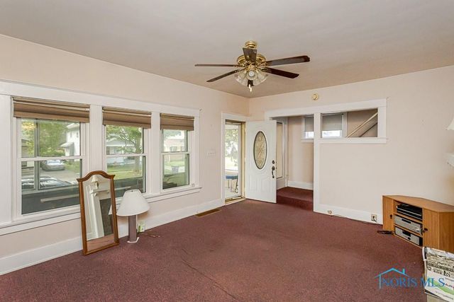 4104 Caroline Avenue, Toledo, OH 43612