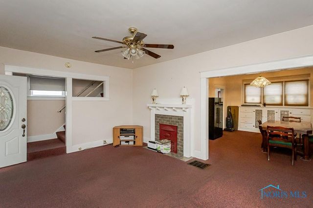 4104 Caroline Avenue, Toledo, OH 43612