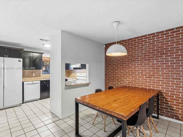 5020 SW 40th Ave 5020, Fort Lauderdale, FL 33314