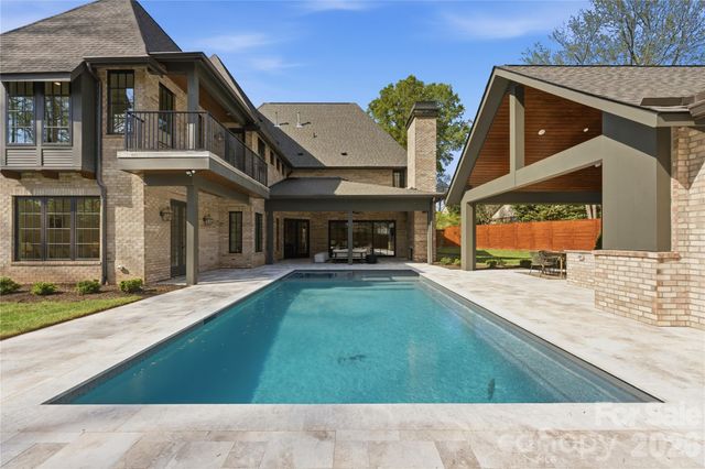 154 N Canterbury Road, Charlotte, NC 28211