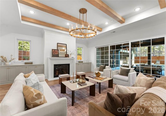 154 N Canterbury Road, Charlotte, NC 28211