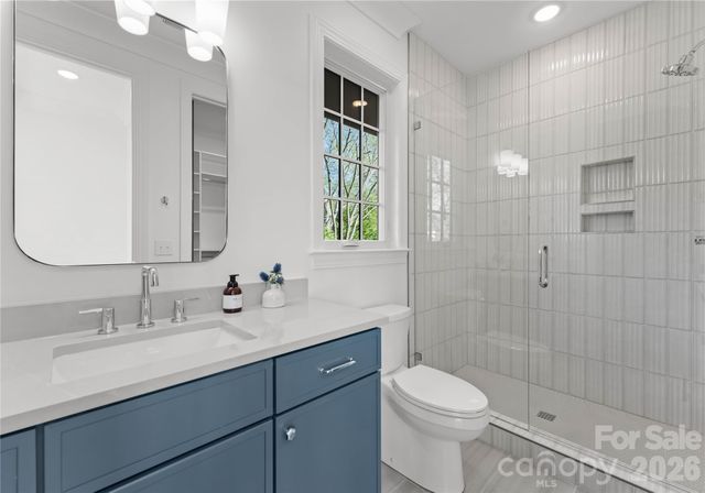 154 N Canterbury Road, Charlotte, NC 28211