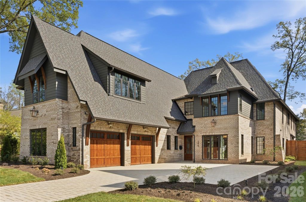 154 N Canterbury Road, Charlotte, NC 28211