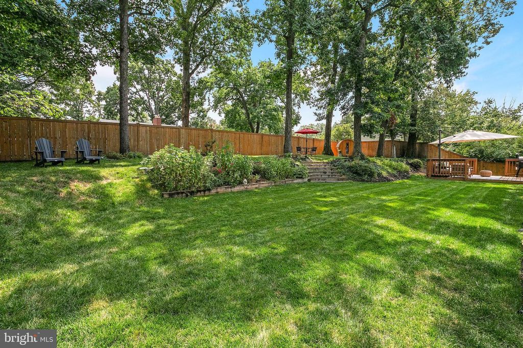 7111 FORT HUNT RD, Alexandria, VA 22307