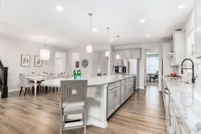 6373 Davis Circle, Powell, OH 43065