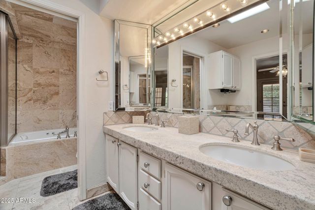 7809 E MONTEBELLO Avenue, Scottsdale, AZ 85250