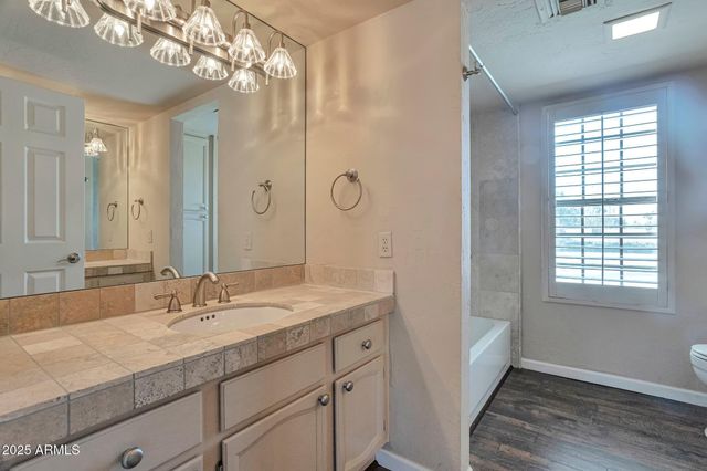 7809 E MONTEBELLO Avenue, Scottsdale, AZ 85250