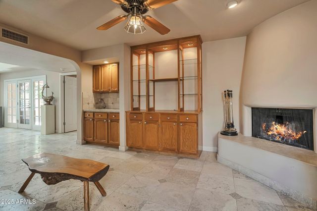 7809 E MONTEBELLO Avenue, Scottsdale, AZ 85250