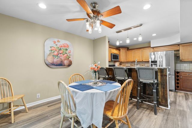 800 Egret Cir Apt 52, Little River, SC 29566