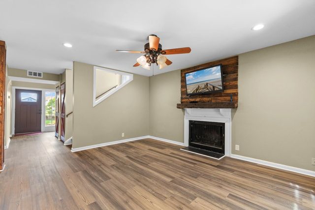 800 Egret Cir Apt 52, Little River, SC 29566