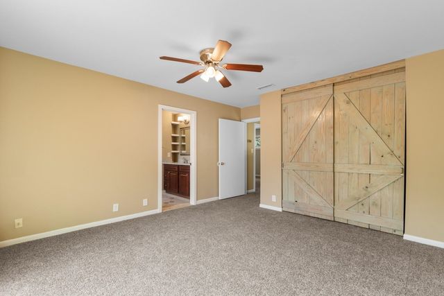 800 Egret Cir Apt 52, Little River, SC 29566