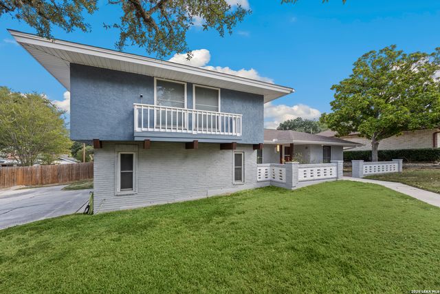 5907 WINTERHAVEN DR, Windcrest, TX 78239