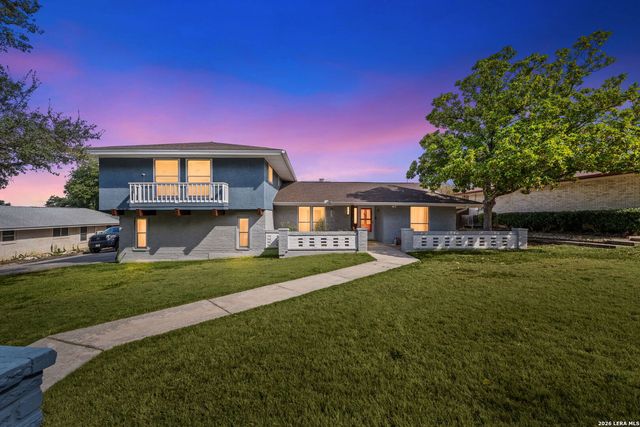 5907 WINTERHAVEN DR, Windcrest, TX 78239
