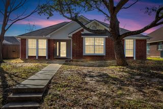 1112 Old Knoll Drive, Wylie, TX 75098