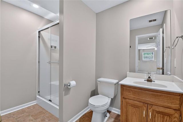 605 Oak Drive, Raymore, MO 64083