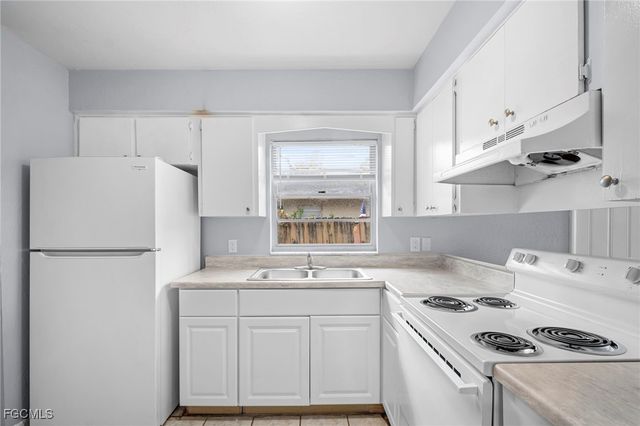 5449 10th AVE, Fort Myers, FL 33907