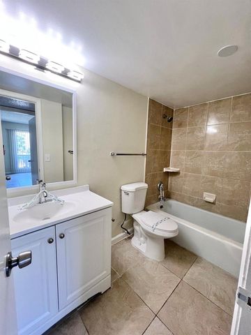 1500 N Congress Avenue B29, West Palm Beach, FL 33401