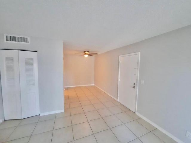1500 N Congress Avenue B29, West Palm Beach, FL 33401
