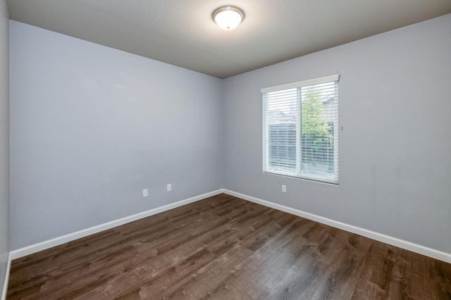 2719 Tamarack Avenue, Sanger, CA 93657