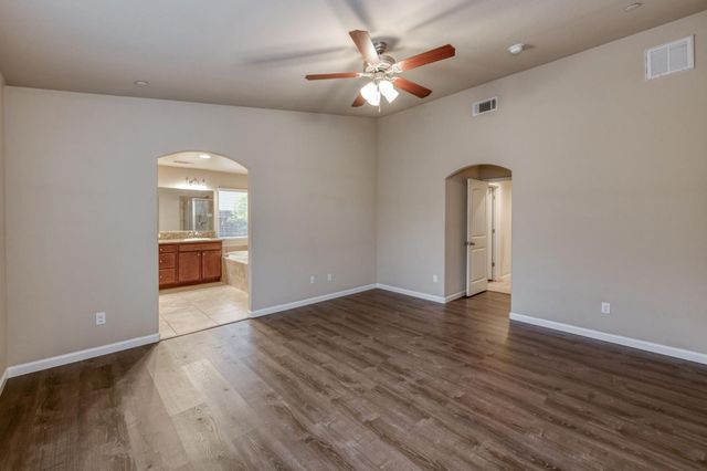 2719 Tamarack Avenue, Sanger, CA 93657