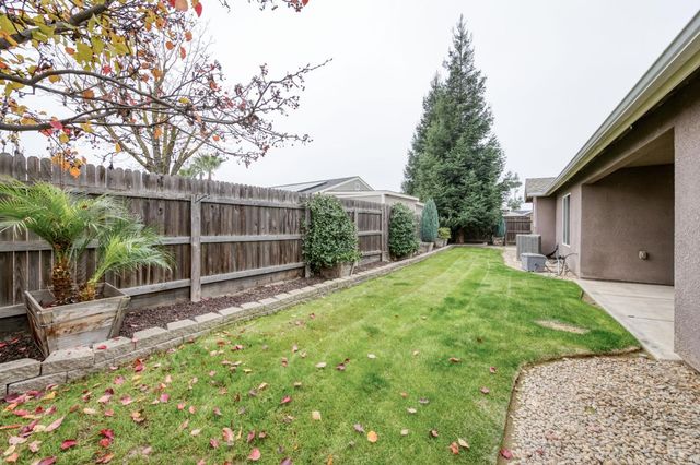 2719 Tamarack Avenue, Sanger, CA 93657