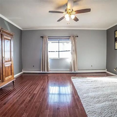 66 Girard Avenue 215, Newport, RI 02840