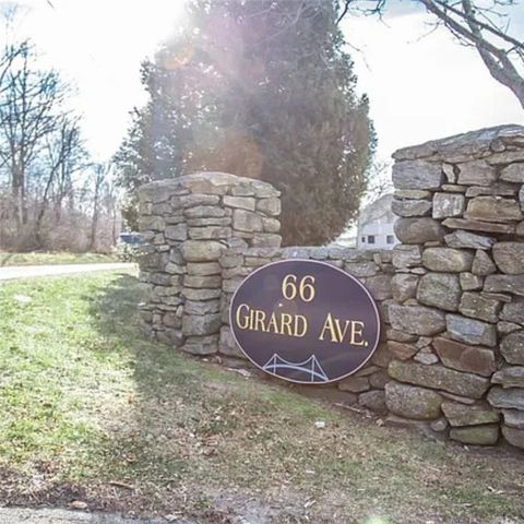 66 Girard Avenue 215, Newport, RI 02840