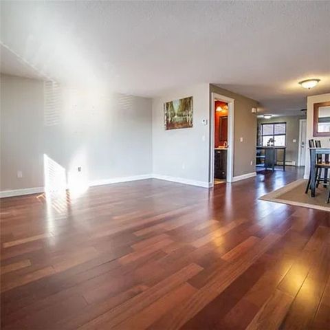 66 Girard Avenue 215, Newport, RI 02840