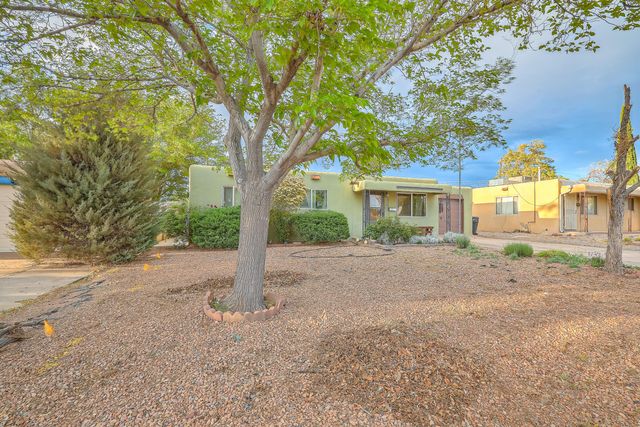 9723 Salem Road NE, Albuquerque, NM 87112