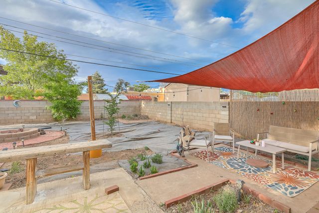 9723 Salem Road NE, Albuquerque, NM 87112