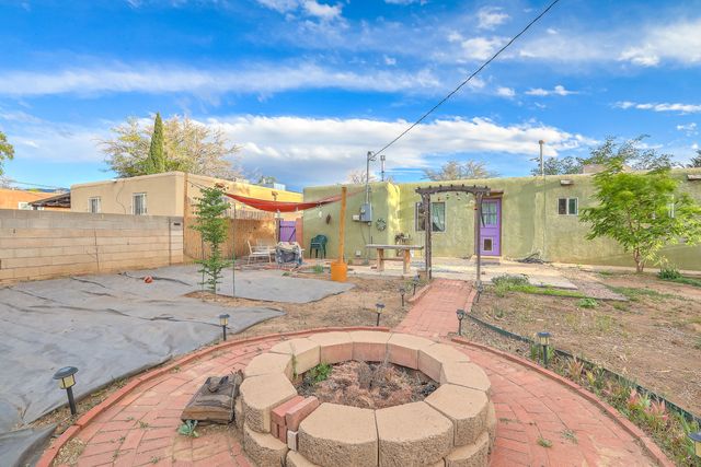 9723 Salem Road NE, Albuquerque, NM 87112