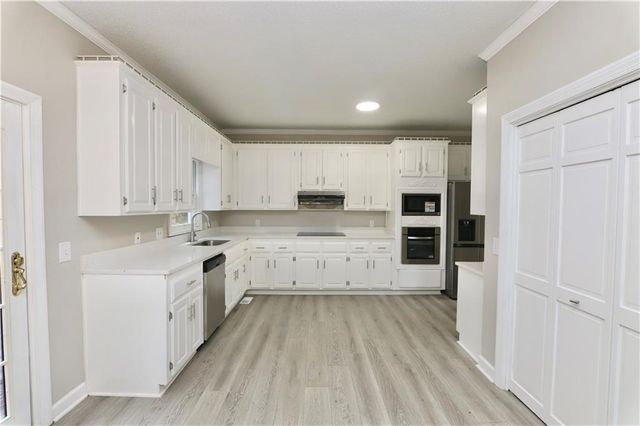 741 Maggie Court, Kennesaw, GA 30144