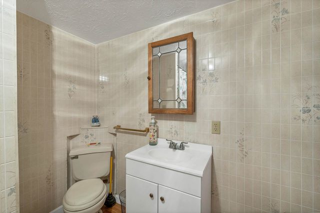 48 Harmony N Lane, Canterbury, NH 03224