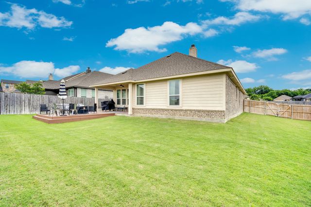 712 Ascot Court, Ennis, TX 75119