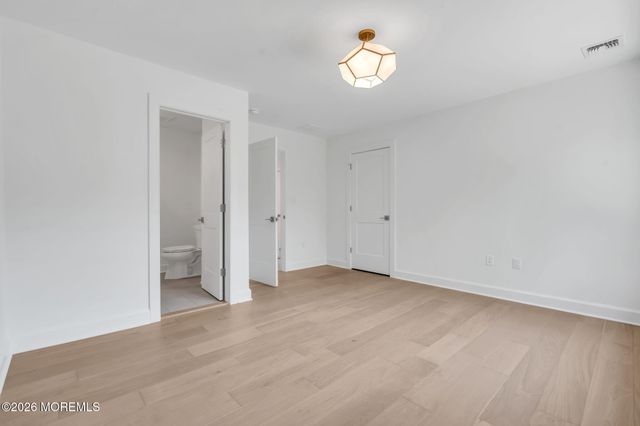 1 Barrington Court, Holmdel, NJ 07733
