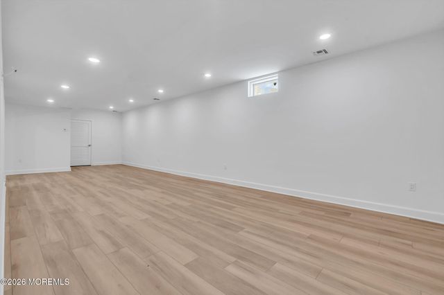 1 Barrington Court, Holmdel, NJ 07733