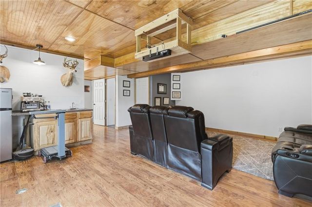 30109 E 222nd Court, Pleasant Hill, MO 64080