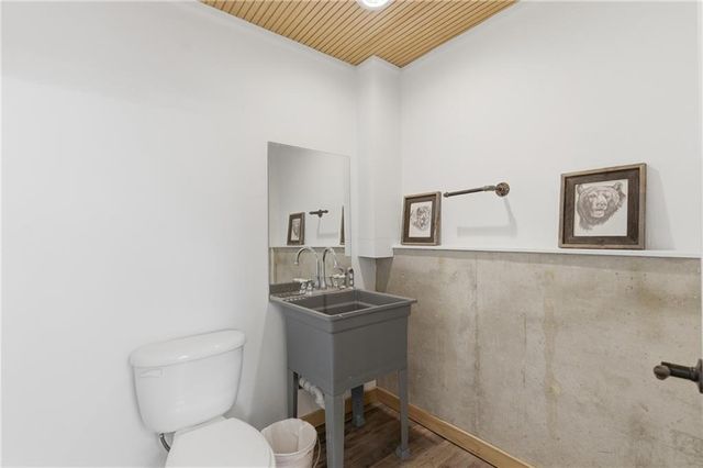 30109 E 222nd Court, Pleasant Hill, MO 64080