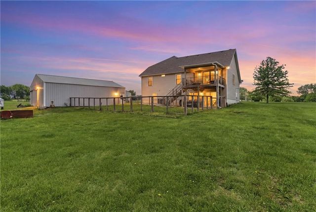 30109 E 222nd Court, Pleasant Hill, MO 64080
