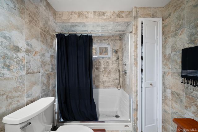 36 Kirk Lake Drive, Mahopac, NY 10541