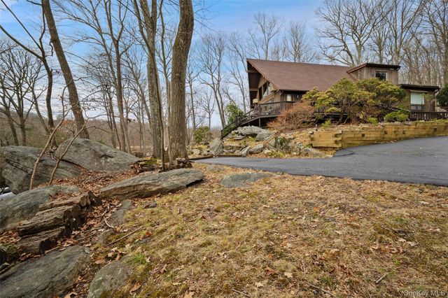 36 Kirk Lake Drive, Mahopac, NY 10541