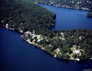 36 Kirk Lake Drive, Mahopac, NY 10541