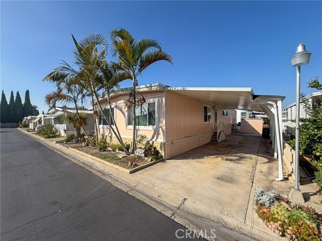 46 Malaga Street, Tustin, CA 92780