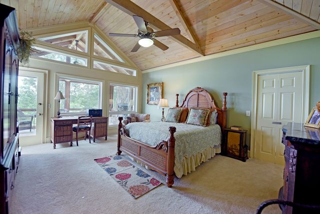 786 Ramey Mountain Road, Hiawassee, GA 30546