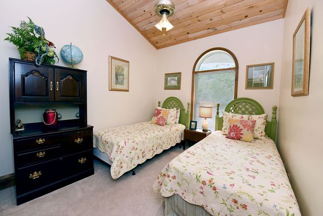 786 Ramey Mountain Road, Hiawassee, GA 30546