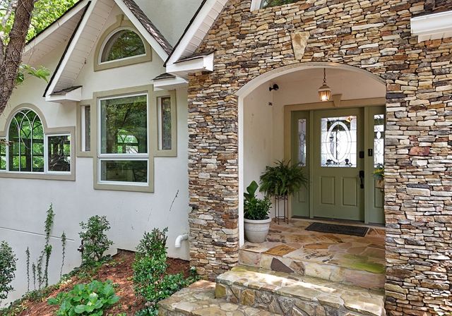 786 Ramey Mountain Road, Hiawassee, GA 30546