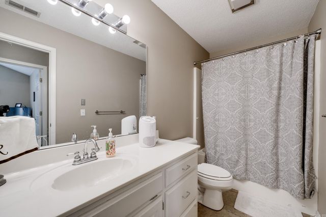 24 Darrell Street, Vilonia, AR 72173