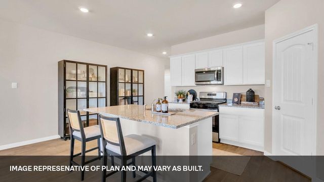 110 MORNING GLORY LOOP CIR, Kyle, TX 78640