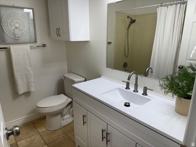 2548 W SWASEY DR, Taylorsville, UT 84129