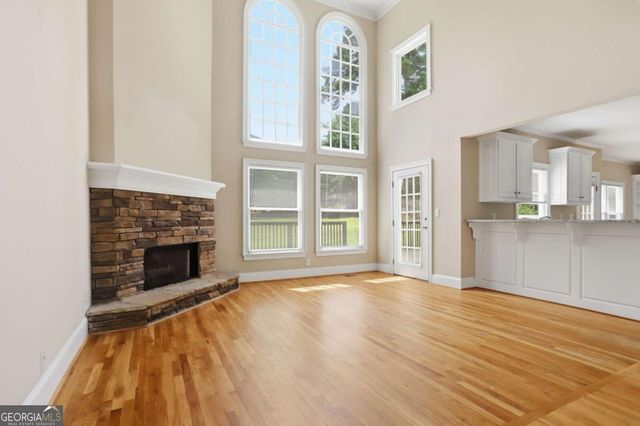 519 Emerald Lake Lane, Buford, GA 30518